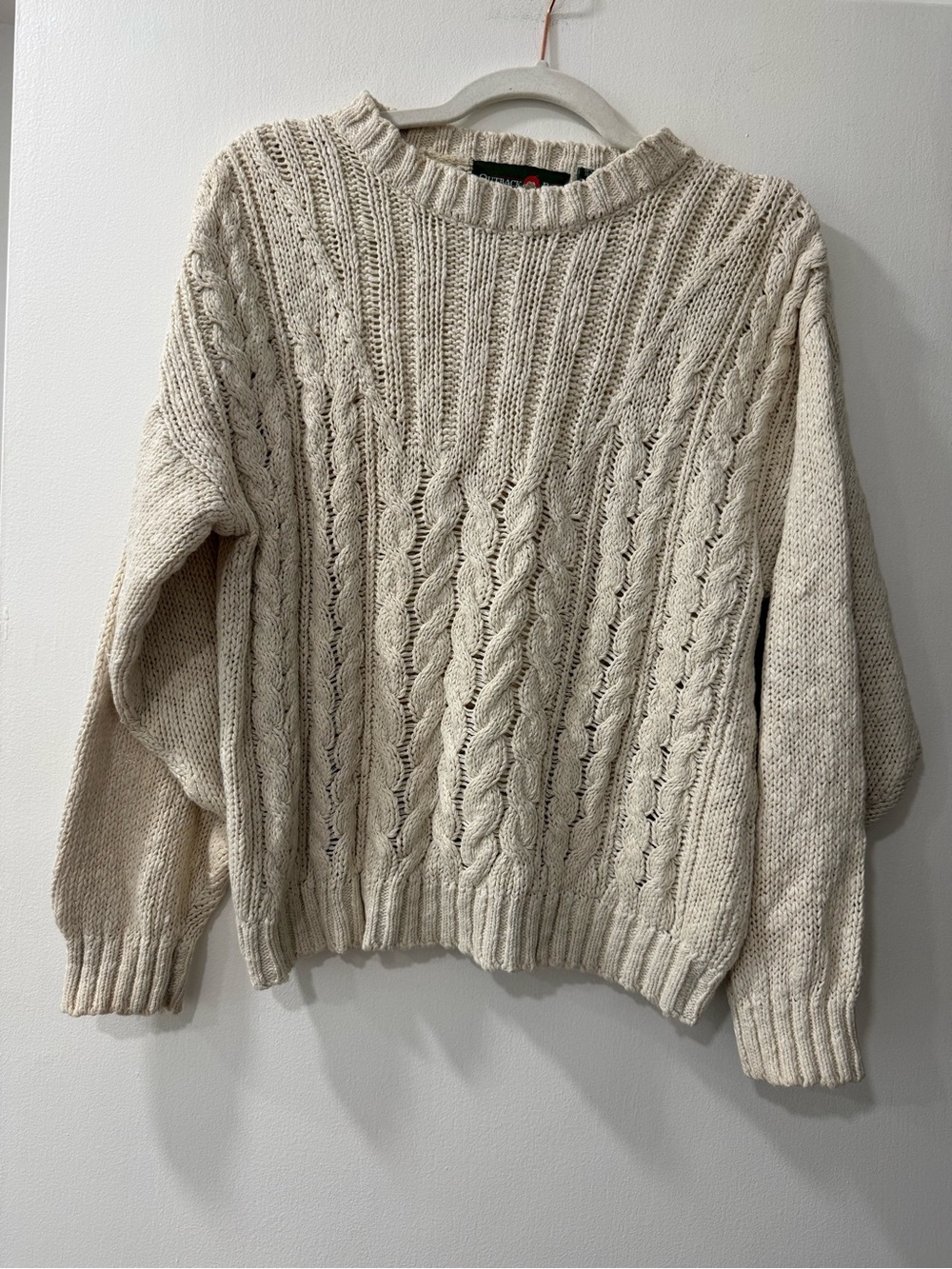 Vintage chunky Cable Knit Sweater - Cream